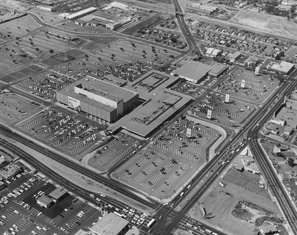 Aerial photo of South Bay Center looking southwest, Dec. 6, 1987. Hawthorne Boulevard is at bottom, Artesia Boulevard at right. (Daily Breeze file photo)