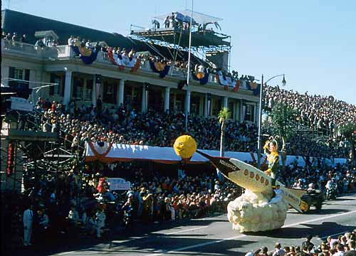 Torrance's "Rocketship to the Moon" passes by the reviewing stand in the 1958 Rose Parade.