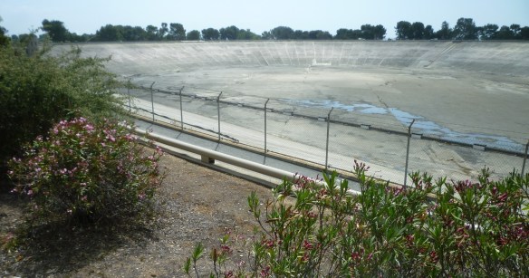 The Palos Verdes Reservoir always looks empty. May 2014 Daily Breeze photo.