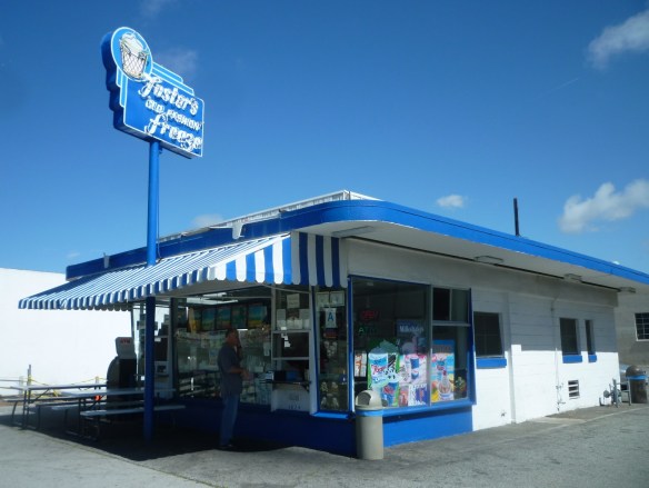 Fosters Freeze #23, 1624 Cravens Avenue, Torrance. (March 2014 Daily Breeze photo)