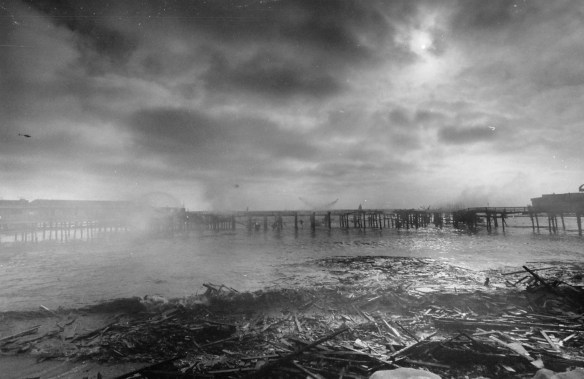 Smoking remains of the damaged pier. May 27, 1988. (Daily Breeze file photo)