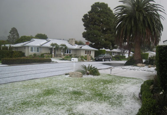 A coating of graupel, soft hail, carpeted this Lunada Bay neighborhood on March 2, 2015. (Photo By Rose Ramsay)