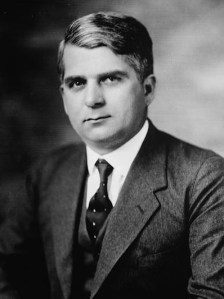Clarence Saunders opened his first Piggly Wiggly store in Memphis, Tenn., in 1916. (Photo: Library of Congress) Clarence Saunders opened his first Piggly Wiggly store in Memphis, Tenn., in 1916. (Photo: Library of Congress)