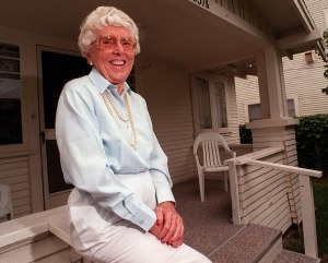 Evelyn Carr at her Torrance home on July 8, 1999. Daily Breeze staff photo.